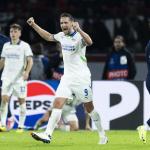 Luuk de Jong of PSV Eindhoven celebrates the 1-1 after the UEFA Champions League match between Paris Saint Germain and PSV Eindhoven at Parc des Princes on October 22, 2024 in Paris, France.