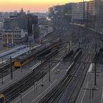 An NS train heads east past Central Station in Amsterdam on a frigid morning. 18 February 2025