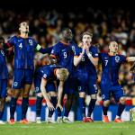 Netherlands players during penalty shootout in the UEFA Nations League quarter-final match between Spain and Netherlands at Estadio Mestalla on March 23, 2025 in Valencia, Spain.