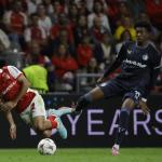Victor Gomez (SC Braga) und Gaoussou Diarra (Feyenoord) battle for the ball during the UEFA Europa League 2025/26 League Phase MD1 match between SC Braga and Feyenoord at Estadio Municipal de Braga on September 24, 2025 in Braga, Portugal
