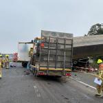 Four trucks collided on the A73 near Belfeld. One killed, one badly hurt. 30 September 2025