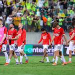 Dejected players of Alkmaar after the UEFA Conference League league phase match beween AEK Larnaca and AZ Alkmaar, in Larnaca, Cyprus, 02 October 2025. Larnaca won 4-0.