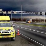 A Rijkswaterstaat recovery vehicle on standby as a storm approaches