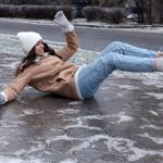 A woman slipped on an icy road