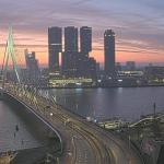 Just before dawn on a chilly morning in Rotterdam. 22 Nov. 2025