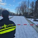 A police officer at the scene of a death investigation in Schiedam, where thrown snowballs turned into a physical confrontation. 5 Jan. 2026