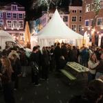 Municipal elections: Mostly young voters line up at an overnight polling station on the Grote Markt in The Hague, 18 March 2026