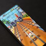 Playing Subway Surfers