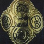 Medieval gold ring depicting the Lamb of God and the four evangelists, c. 9th–10th century. Discovered in Sumar (Friesland) in 1997. Registered as a protected Dutch cultural asset.